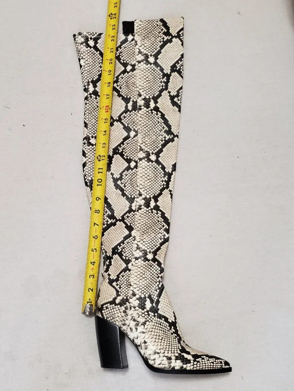 Vince Camuto Women's 8.5M Snakeskin Over The Knee Pointed Toe Block Heel Boots
